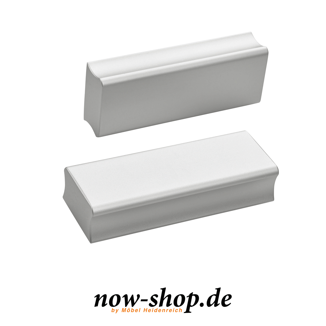 Zwei Griffe nebeneinander aus Aluminium.