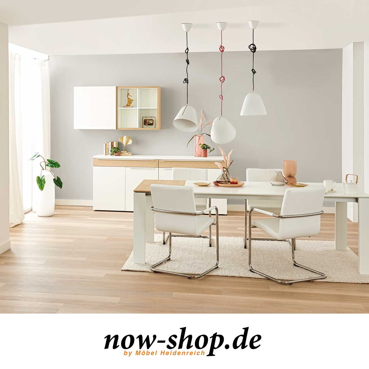 Stuhl S17 in Kombination mit ET20 und touch Sideboard-Kombination